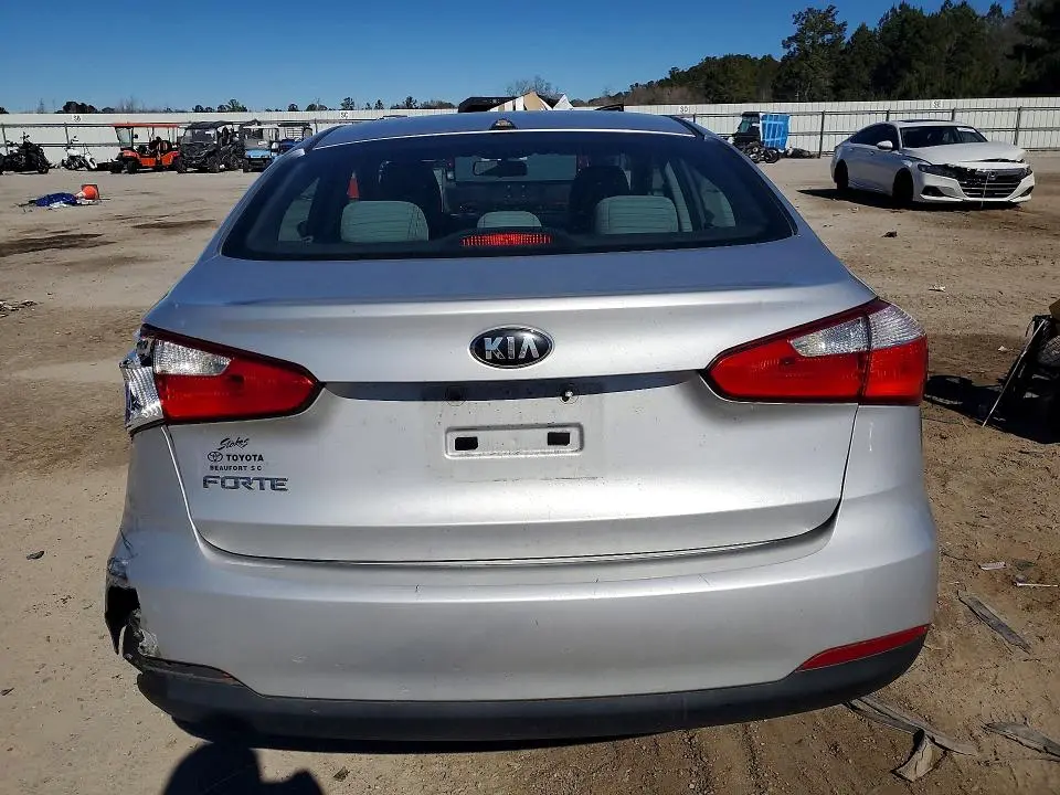 2015 KIA FORTE LX  