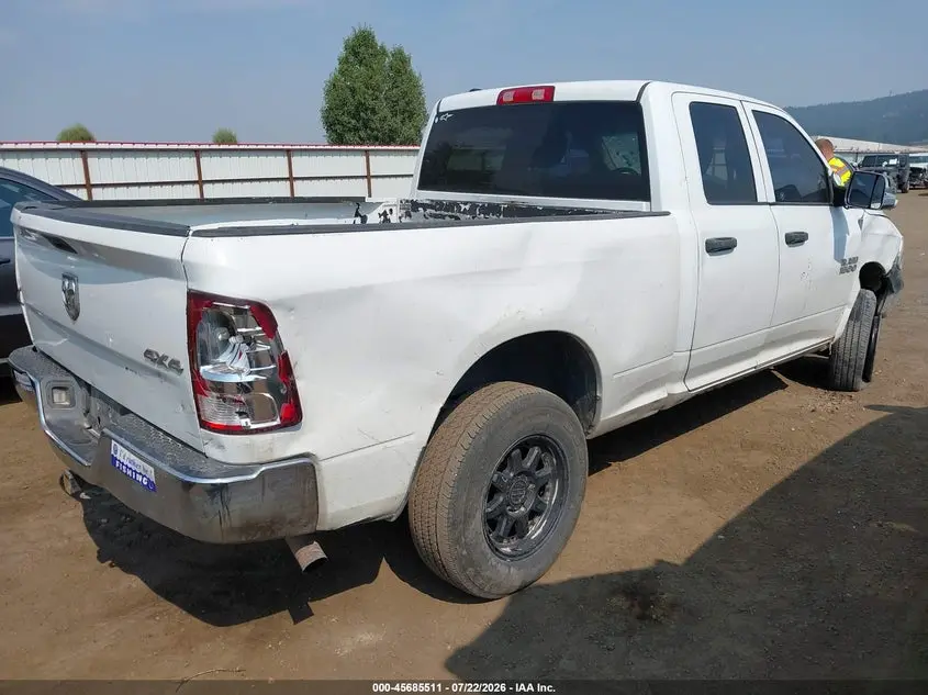 2013 RAM 1500 ST