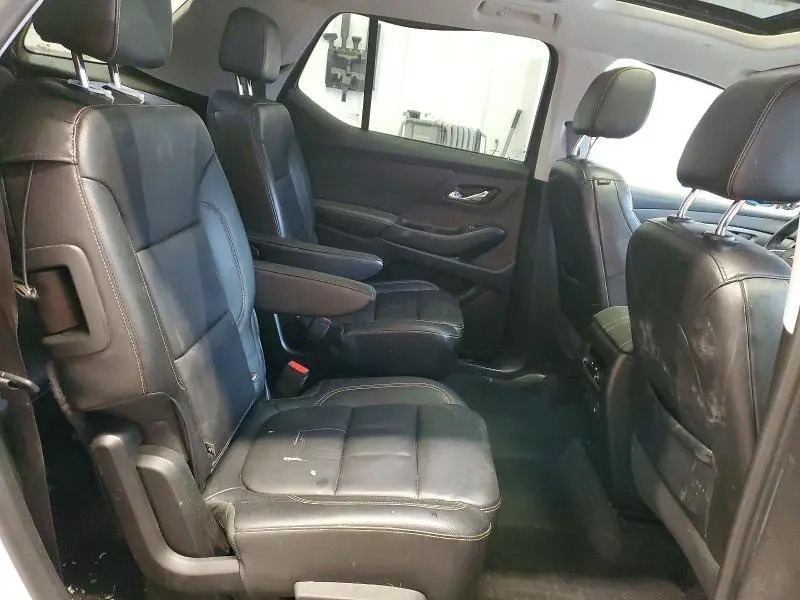 2019 CHEVROLET TRAVERSE LT  