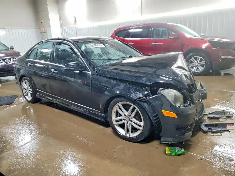 2012 MERCEDES-BENZ C 300 4MATIC  