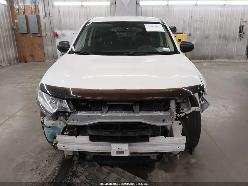 2019 MITSUBISHI OUTLANDER ES