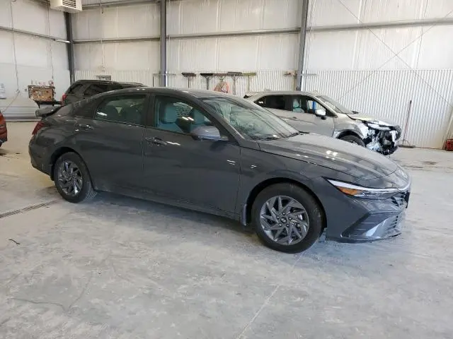 2024 HYUNDAI ELANTRA BLUE  