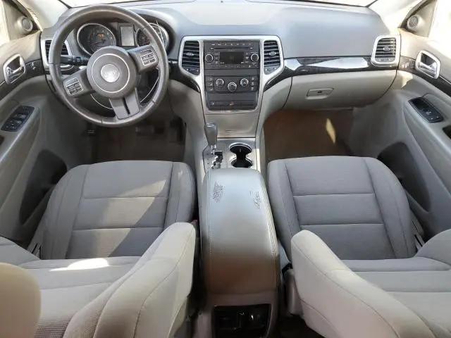2011 JEEP GRAND CHEROKEE LAREDO  