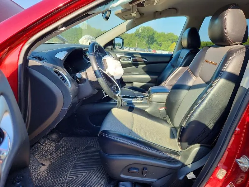 2020 NISSAN PATHFINDER SV  