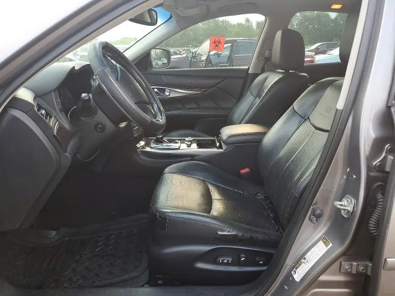 2012 INFINITI M37 X  