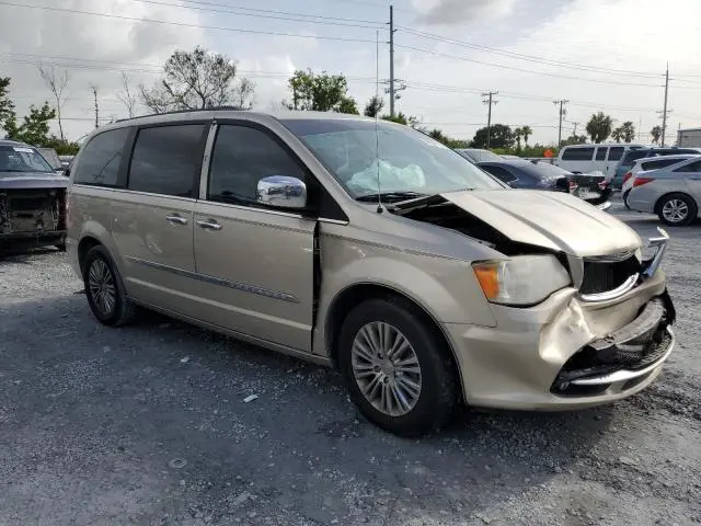 2013 CHRYSLER TOWN & COUNTRY TOURING L  