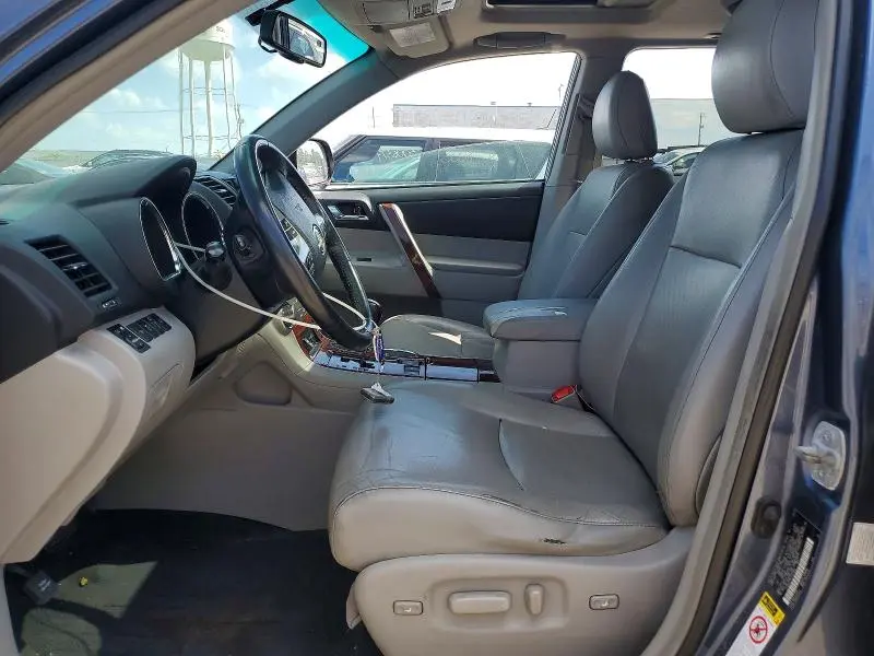 2012 TOYOTA HIGHLANDER LIMITED  