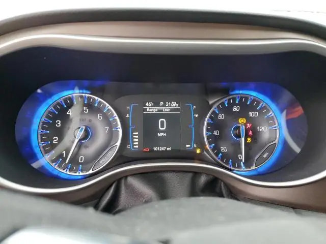 2021 CHRYSLER VOYAGER LXI  