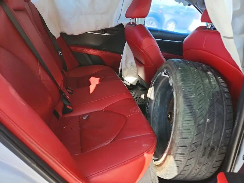 2018 TOYOTA CAMRY XSE V6  