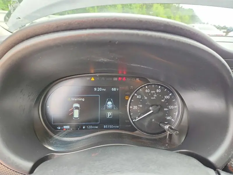 2022 NISSAN KICKS SV  