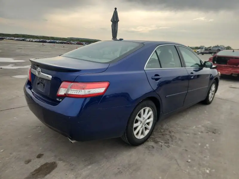 2010 TOYOTA CAMRY BASE  
