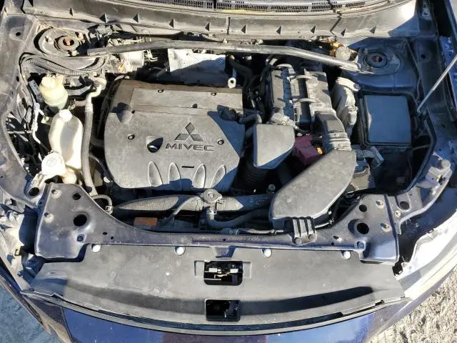 2011 MITSUBISHI OUTLANDER SE  