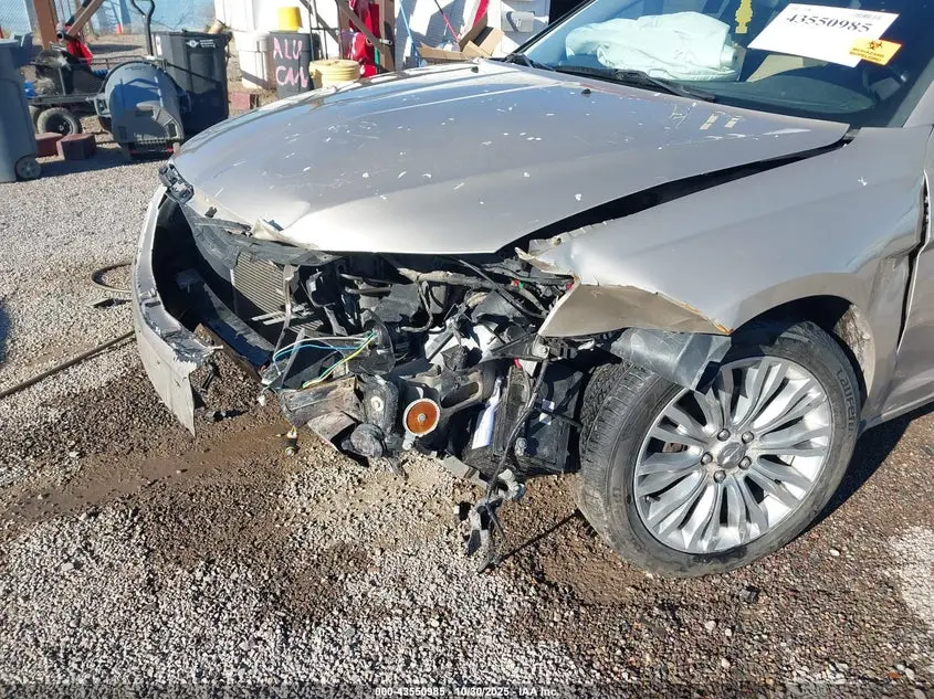 2013 CHRYSLER 200 LIMITED