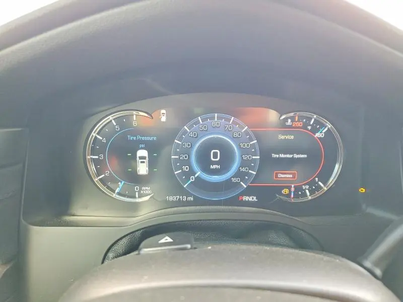 2017 CADILLAC ESCALADE LUXURY  