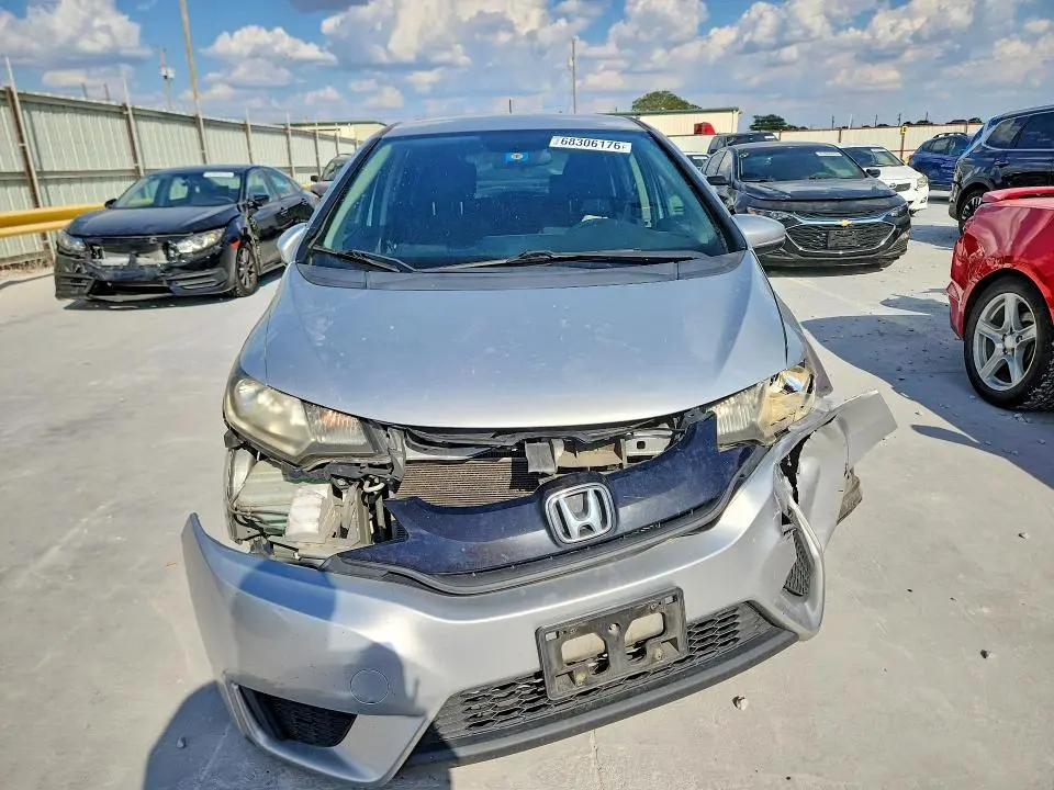 2016 HONDA FIT LX  