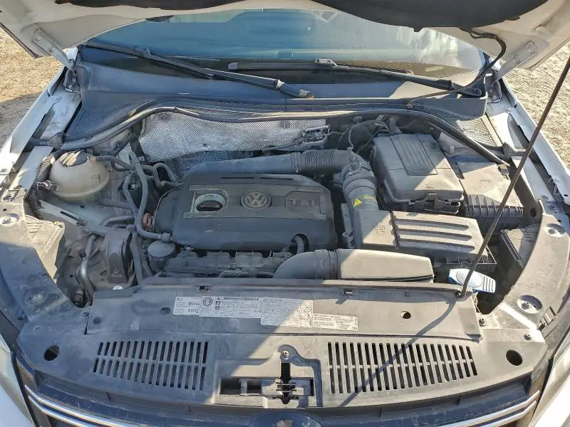2012 VOLKSWAGEN TIGUAN S  