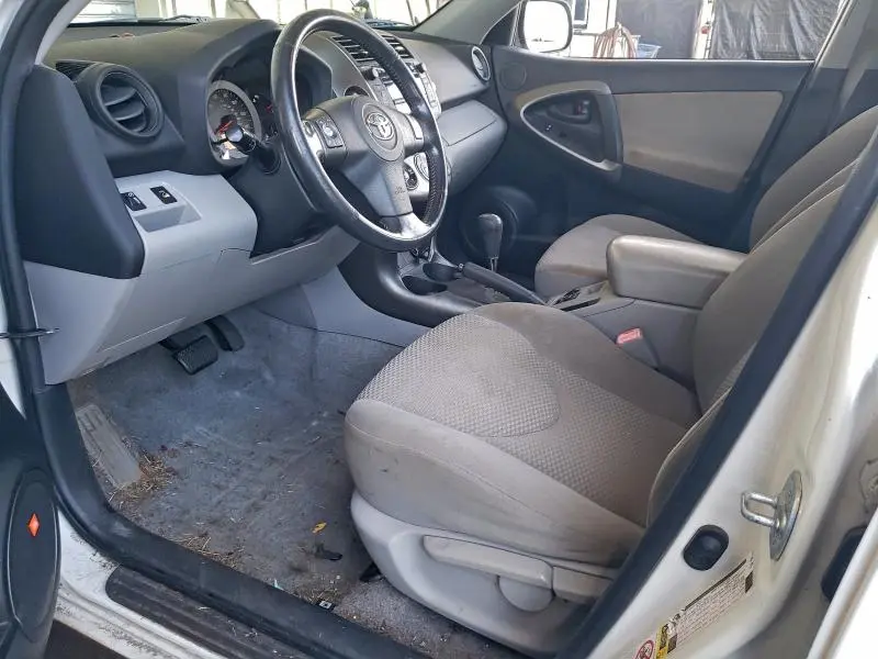 2011 TOYOTA RAV4 LIMITED  