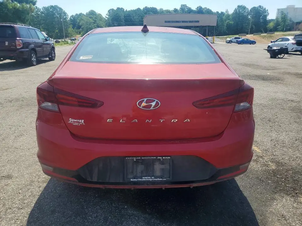2019 HYUNDAI ELANTRA SEL  