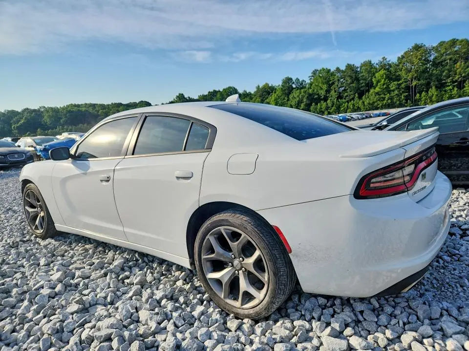2016 DODGE CHARGER SXT  