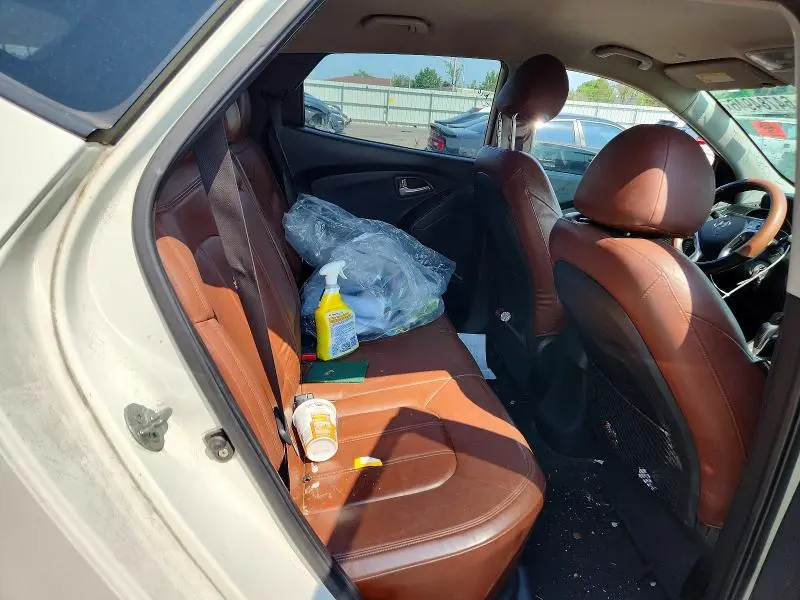 2010 HYUNDAI TUCSON LIMITED  