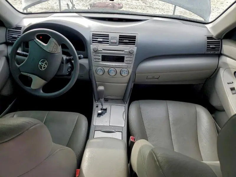 2010 TOYOTA CAMRY BASE  