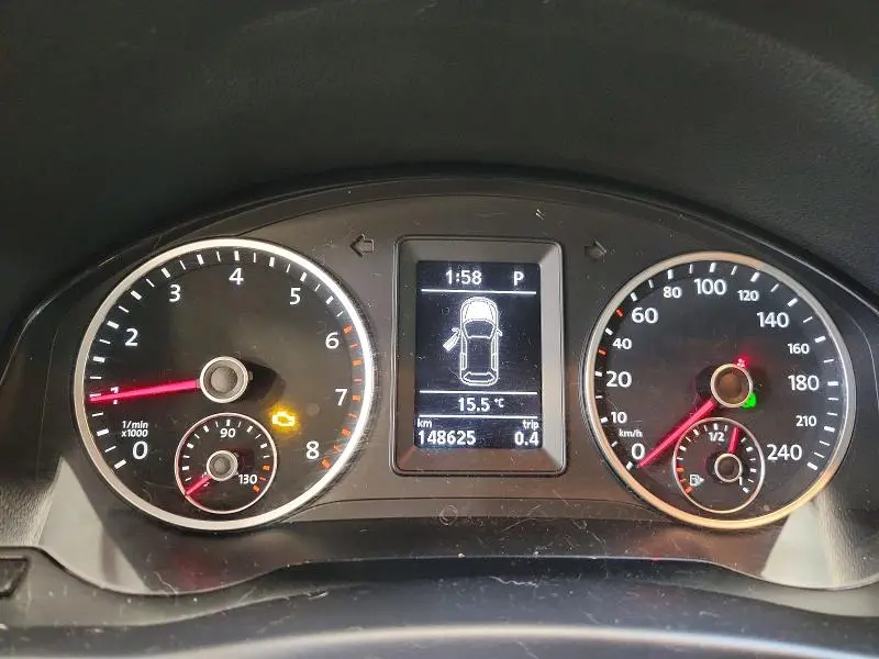 2014 VOLKSWAGEN TIGUAN S  