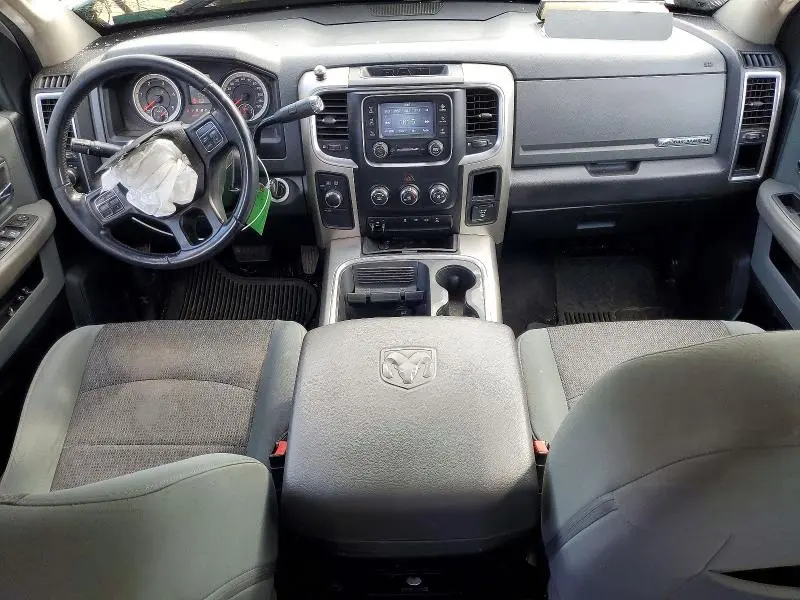 2017 RAM 3500 SLT  