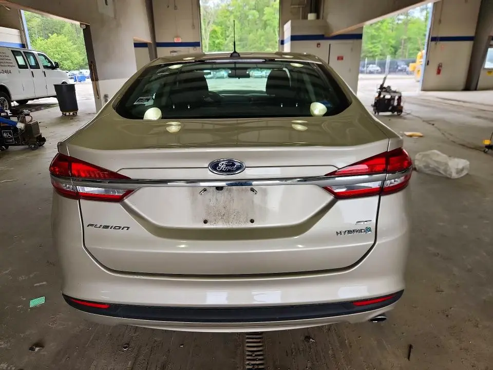 2017 FORD FUSION SE HYBRID  