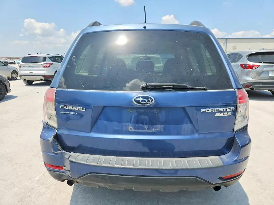 2013 SUBARU FORESTER 2.5X  