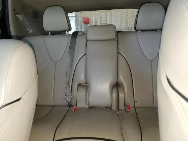 2013 TOYOTA VENZA LE  