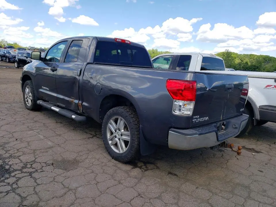 2011 TOYOTA TUNDRA DOUBLE CAB SR5  