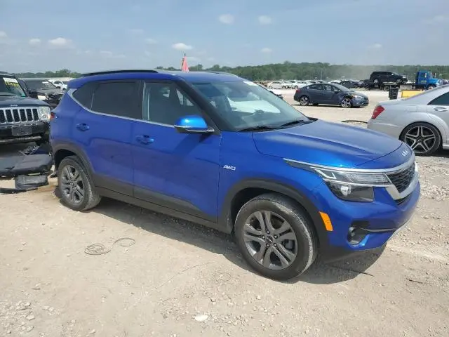 2023 KIA SELTOS S