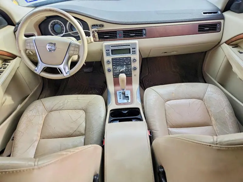 2011 VOLVO S80 3.2  