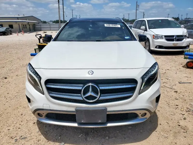 2015 MERCEDES-BENZ GLA 250 4MATIC  