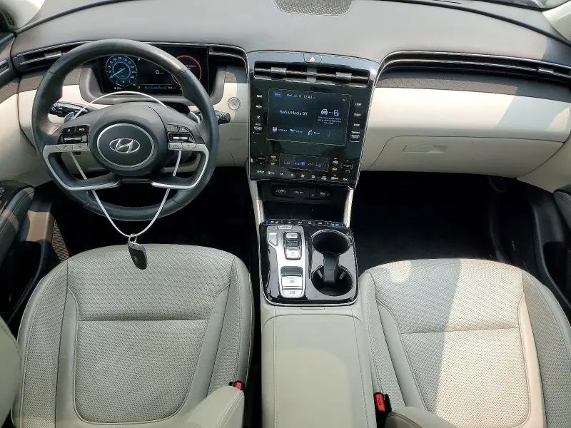 2022 HYUNDAI TUCSON LUXURY  