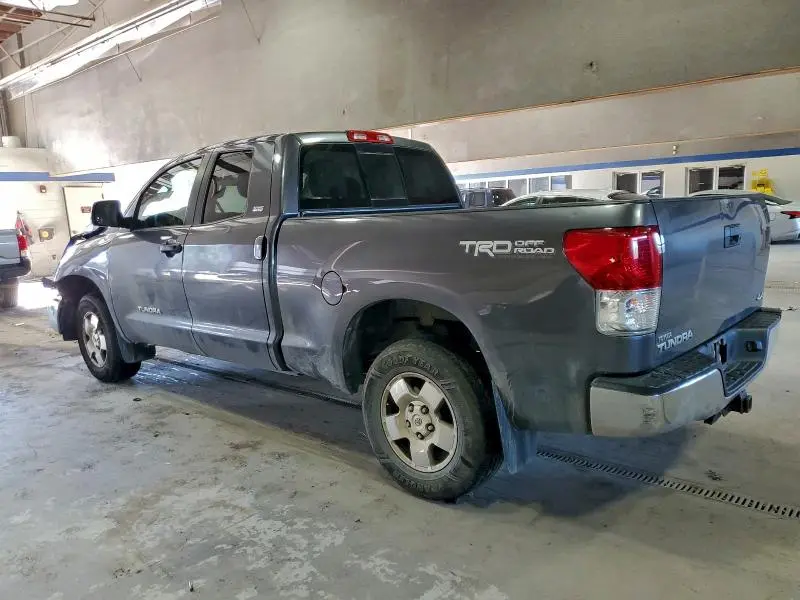 2011 TOYOTA TUNDRA DOUBLE CAB SR5  
