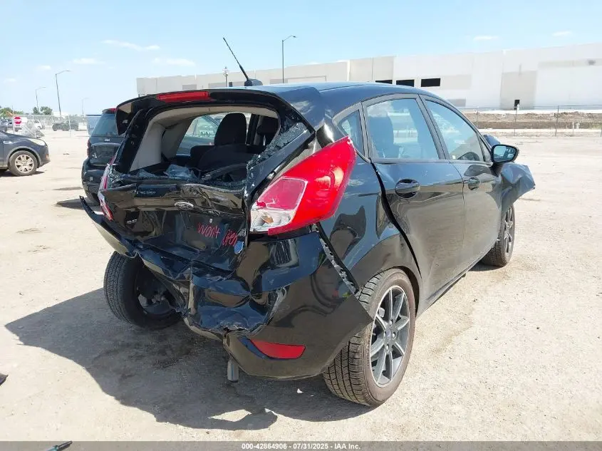 2016 FORD FIESTA SE