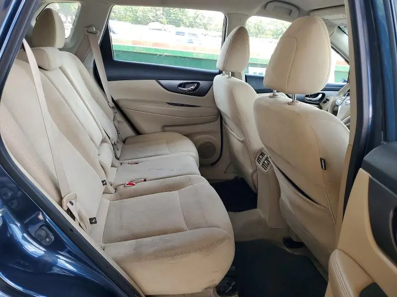 2015 NISSAN ROGUE S  