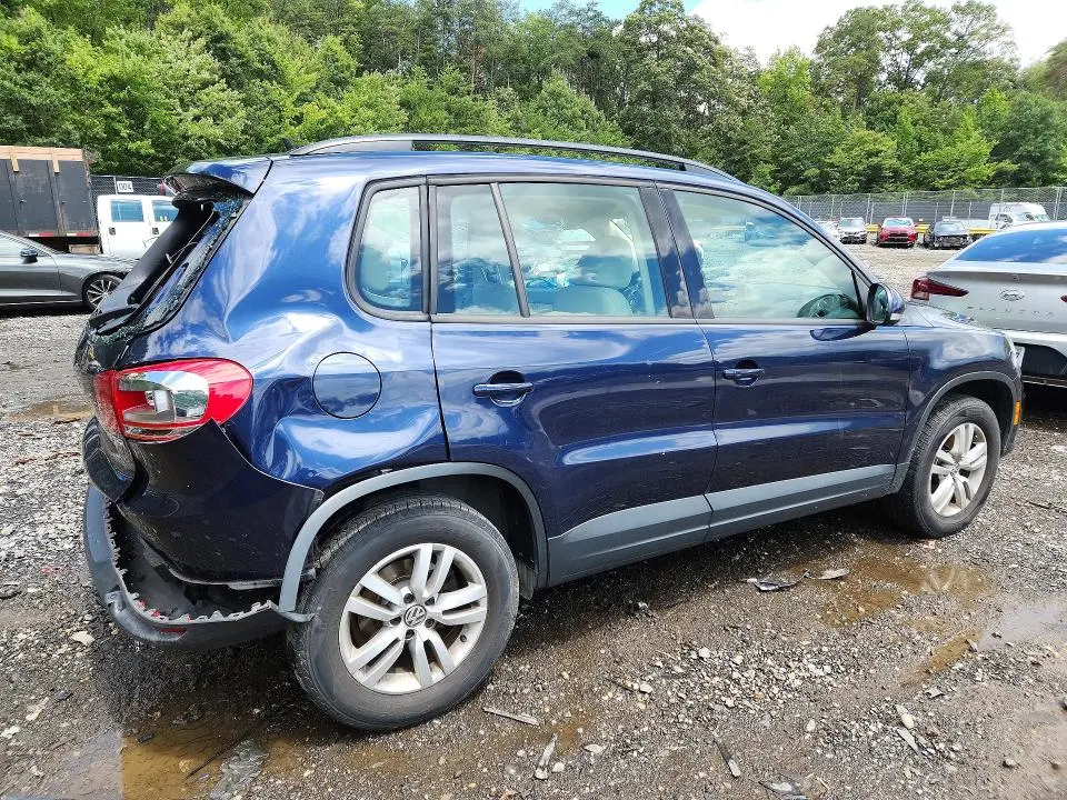 2016 VOLKSWAGEN TIGUAN S  