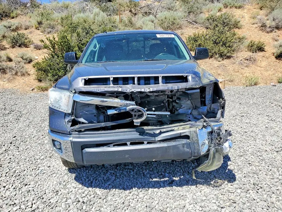2017 TOYOTA TUNDRA SR5  