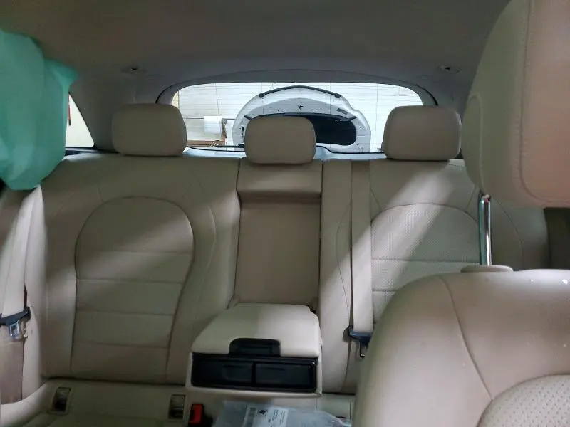 2021 MERCEDES-BENZ GLC 300 4MATIC  