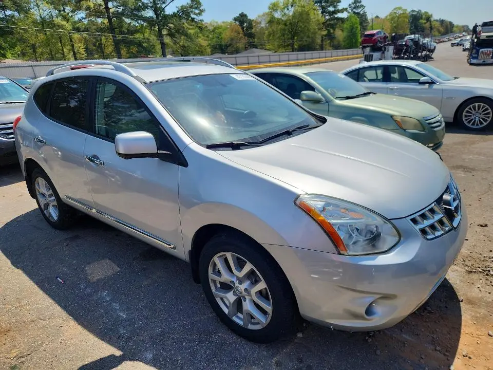 2012 NISSAN ROGUE S  