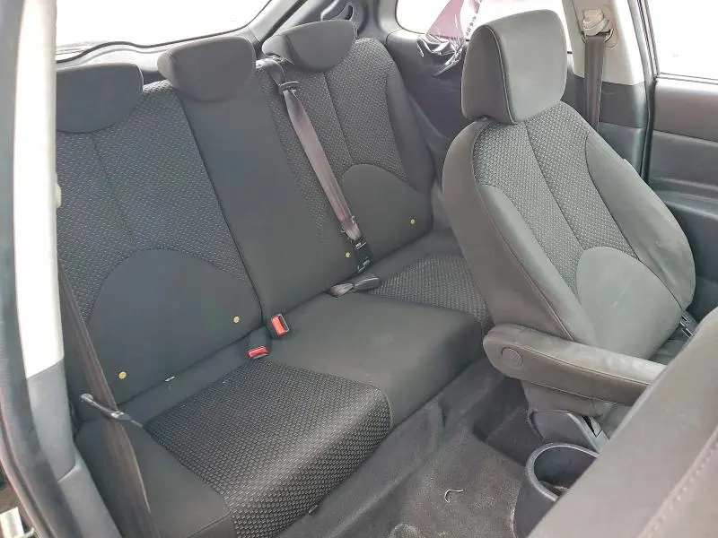 2010 HYUNDAI ACCENT GS  