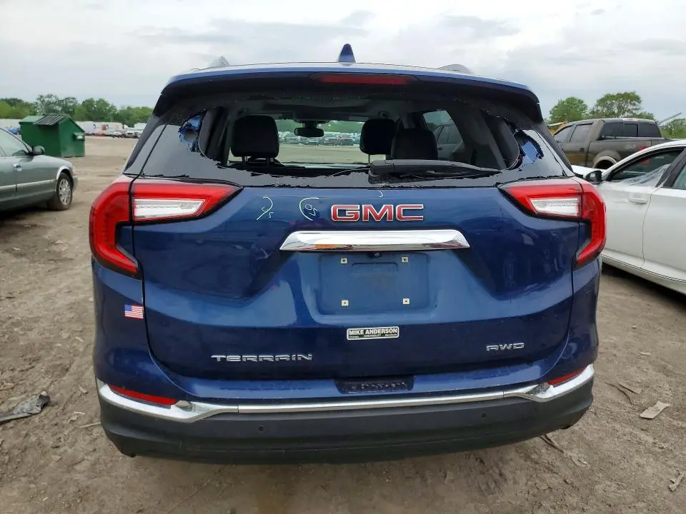 2022 GMC TERRAIN SLT  