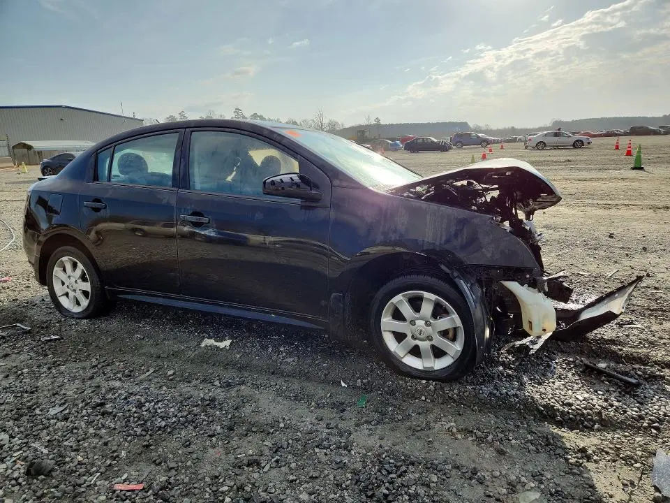 2011 NISSAN SENTRA 2.0  