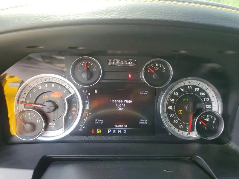 2016 RAM 1500 SPORT  
