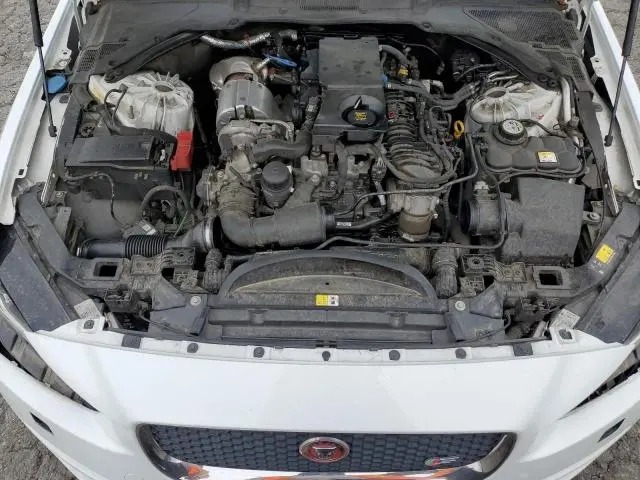 2017 JAGUAR XE PREMIUM  