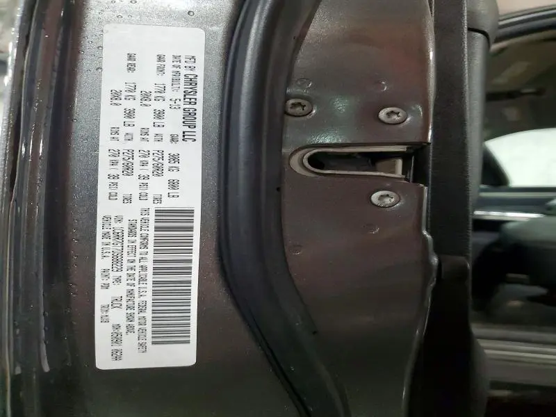 2013 RAM 1500 SLT  