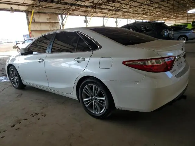 2015 TOYOTA CAMRY LE  