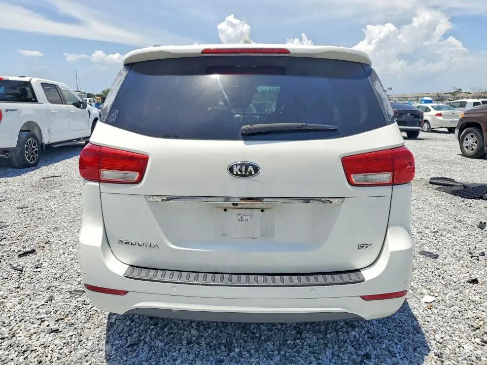 2016 KIA SEDONA   